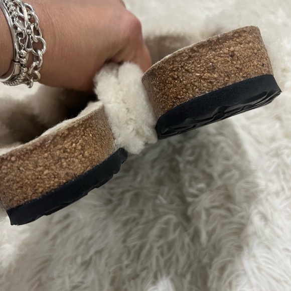 Birkenstock Boston Big Buckle Teddy Shearling Clogs - Size 40 US 9 - Picture 8 of 10